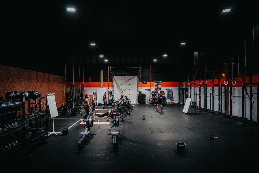 Functional Box mit Trainingsgeräten